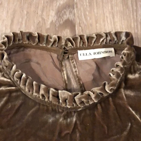 Ulla Johnson Velvet Mock Neck Ruched Blouse 4 - Picture 5 of 8